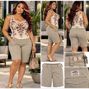 New Sz 12 Z. Cavaricci Womens Cotton beige shorts #1658*12